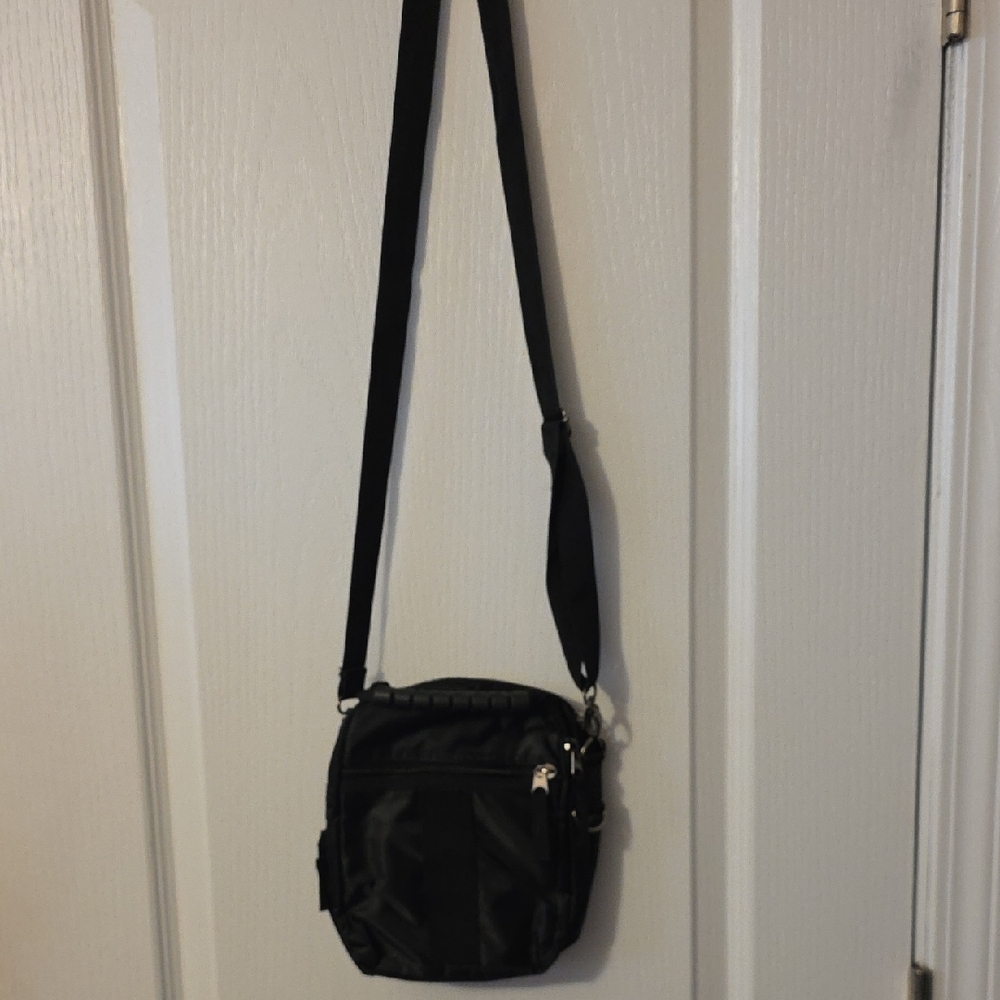 NWOT UNIVERSAL STUDIOS CROSSBODY BAG